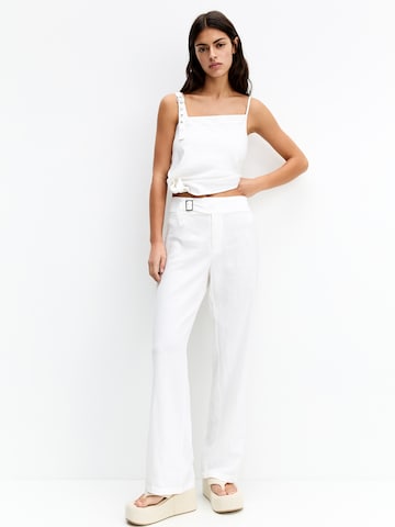 Bootcut Pantalon Pull&Bear en blanc