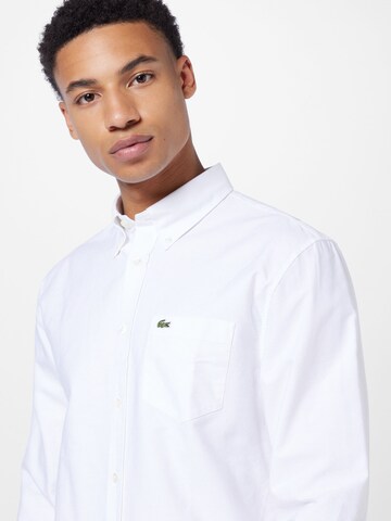 LACOSTE Regular Fit Hemd in Weiß