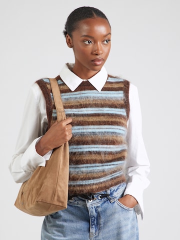 Pull-over & Other Stories en marron : devant