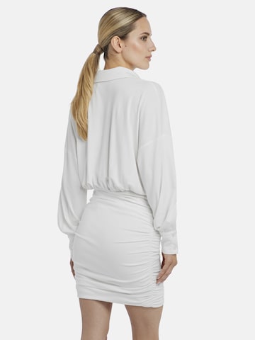 Robe-chemise Nicowa en blanc