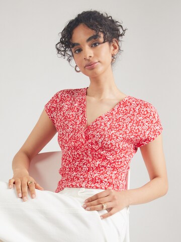 T-shirt 'Isabella' ABOUT YOU en rouge : devant