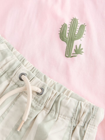 Next - Conjunto en verde