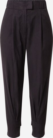 Sisley Tapered Pleat-front trousers in Black: front