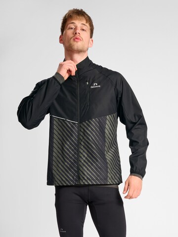 Veste de sport 'PACE' Newline en noir : devant