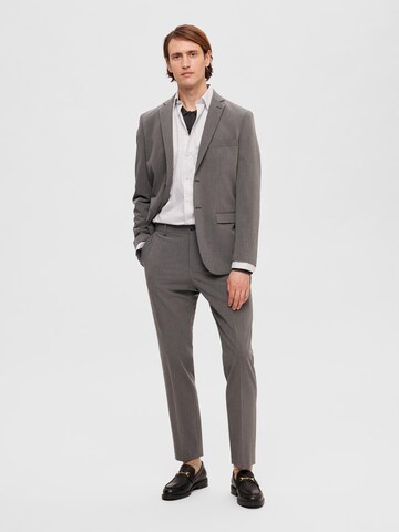 SELECTED HOMME Slim fit Trousers with creases 'Liam' in Grey