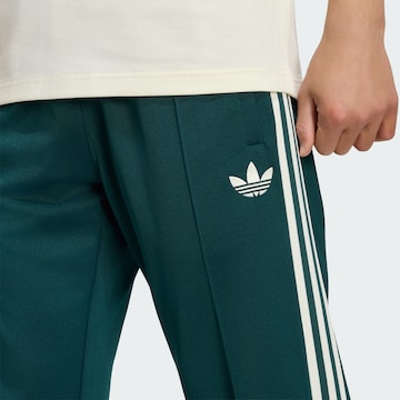 regular Pantaloni sportivi 'Real Madrid' di ADIDAS PERFORMANCE in verde
