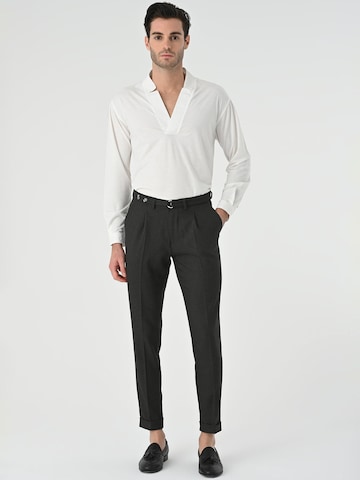 Antioch Slim fit Pleat-front trousers in Grey