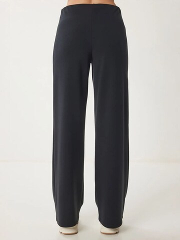 Loosefit Pantaloni funzionali 'Istanbul' di Hiccup in nero