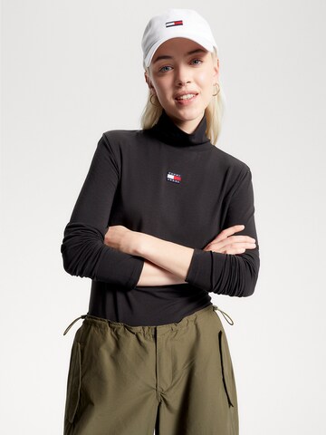 Tommy Jeans Tričko – černá: přední strana