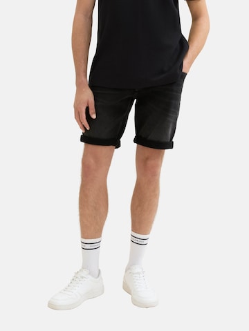 TOM TAILOR DENIM Regular Shorts in Schwarz: predná strana