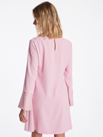 Ana Alcazar Jurk 'Zadi' in Roze