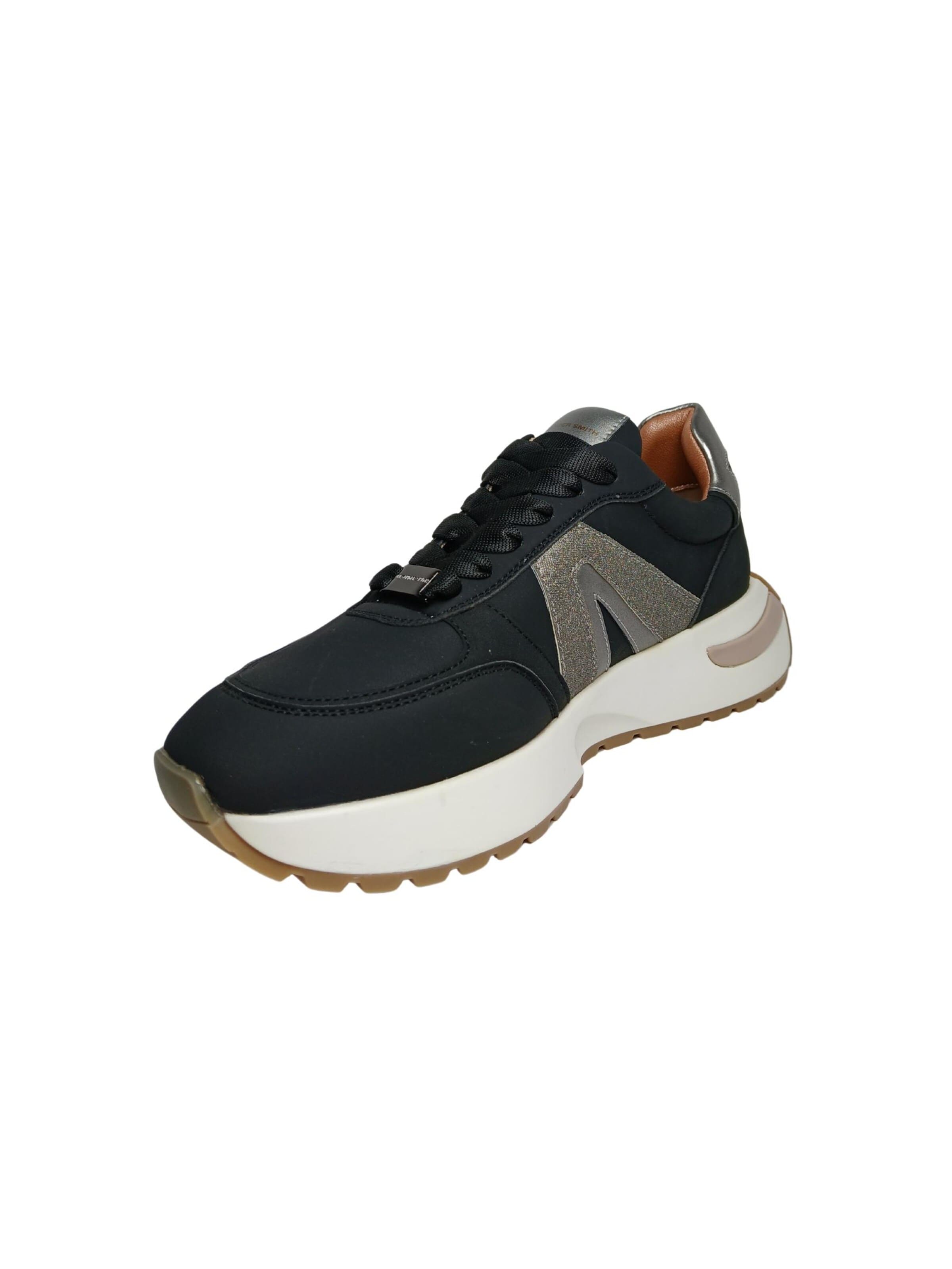 Sneaker bassa di Alexander Smith in nero: frontale