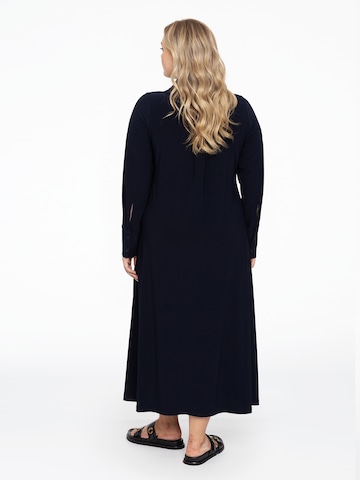 Yoek Dress in Black