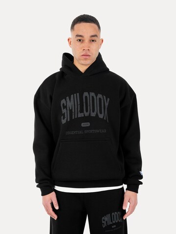 Veste de survêtement Smilodox en noir : devant
