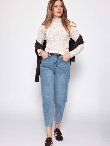SASSYCLASSY Shirt in White