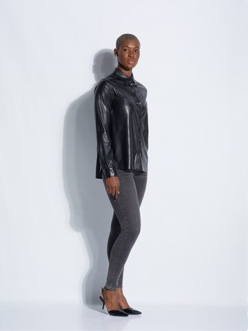Camicia da donna 'Pinko Bluse' di PINKO in nero: frontale