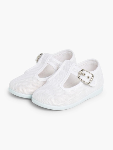 Pisamonas First-Step Shoes in White
