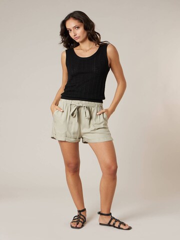 Tops en tricot 'Kishi' Deeluxe en noir