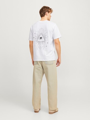 JACK & JONES T-shirt 'JJJACKIE' i vit