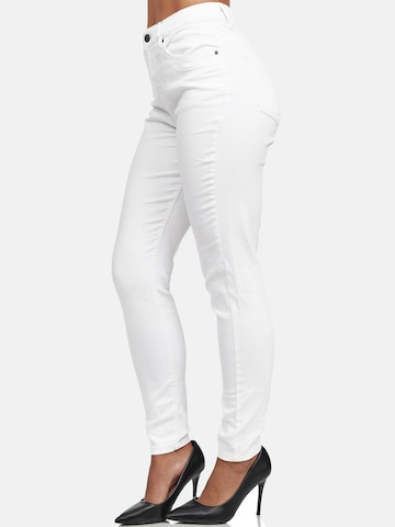Skinny Jeans 'F101' di Tazzio in bianco
