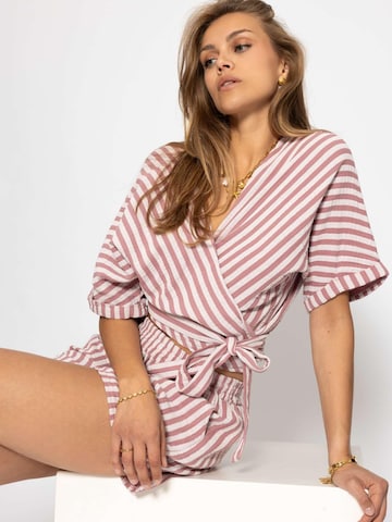 SASSYCLASSY Bluse‌‌ in Pink: Vorderseite