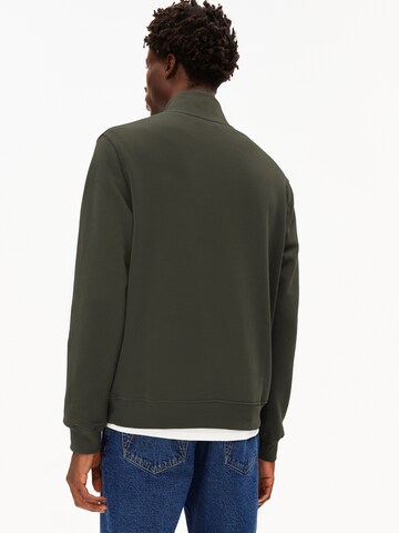ARMEDANGELS Sweatshirt in Green