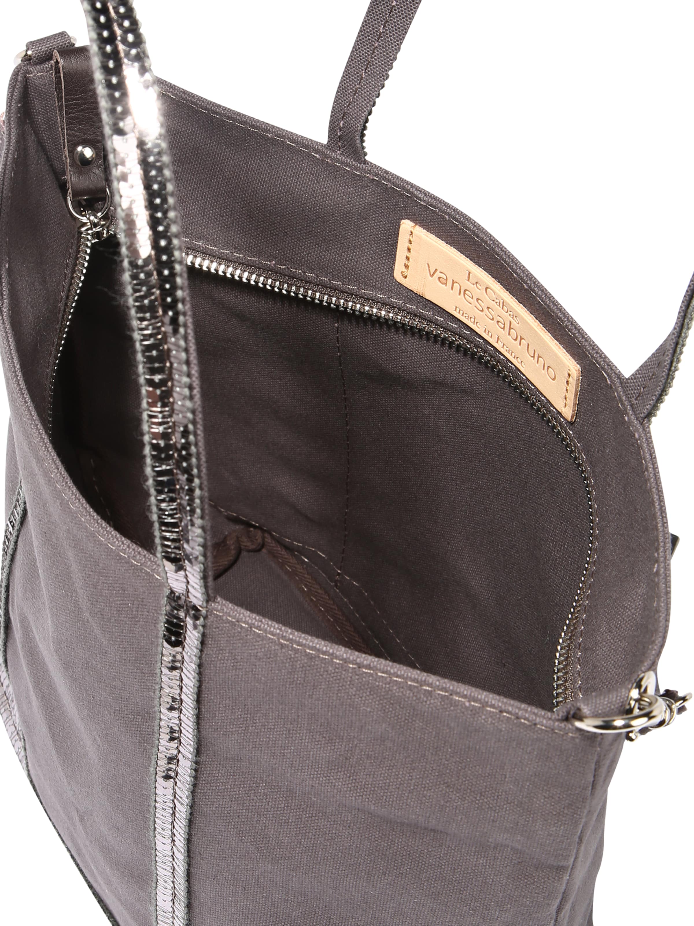 Vanessa Bruno Handbag in Grey