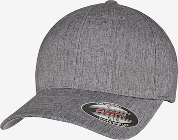 Casquette Flexfit en gris : devant