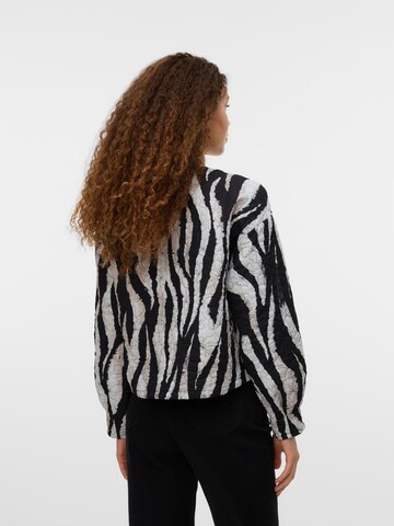 VERO MODA Overgangsjakke 'JANE' i sort