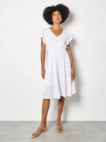 Robe ' ' Apricot en blanc : devant