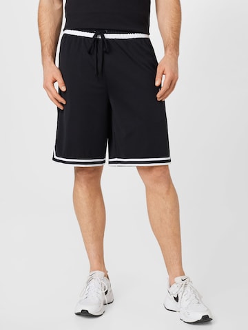 NIKE Loosefit Sportshorts in Schwarz: predná strana