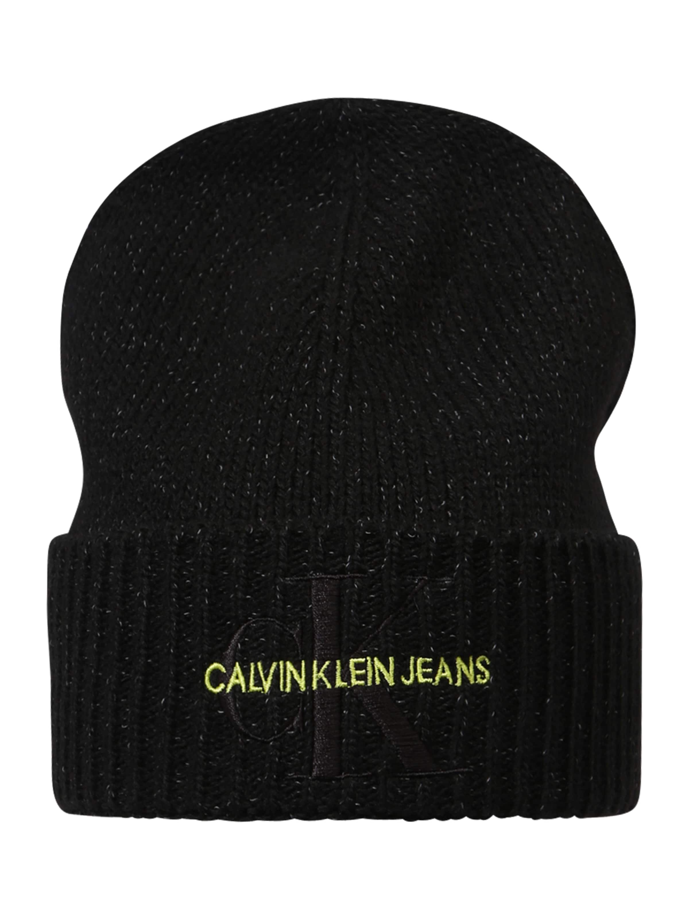 Calvin Klein Jeans Beanie in Black