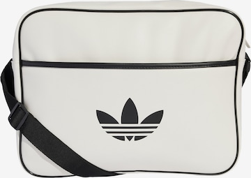 ADIDAS ORIGINALS Lähettilaukku 'Airliner' värissä valkoinen: etupuoli