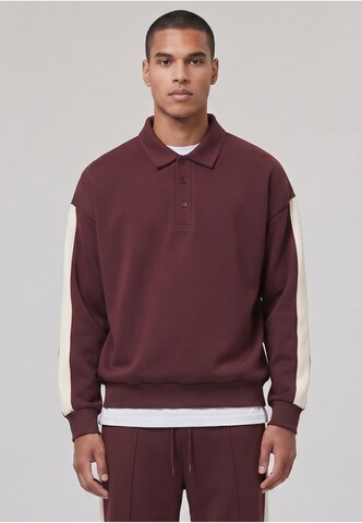 Urban Classics Sweatshirt in Rot: Vorderseite