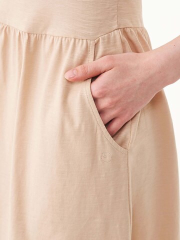 Organication Kleid in Beige