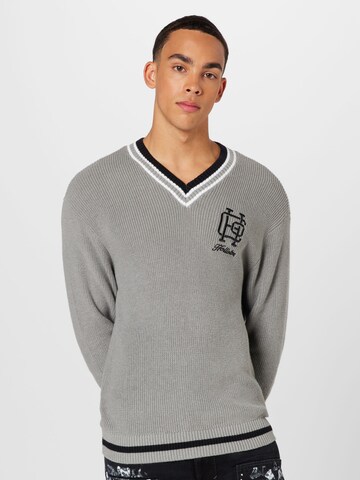 HOLLISTER Sweater 'VARSITY' in Grey: front