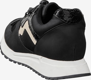 SHEEGO Sneakers in Black