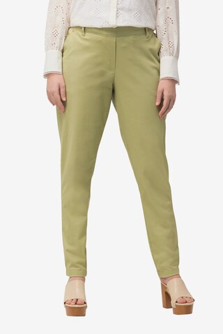 Ulla Popken Tapered Broek in Groen: voorkant