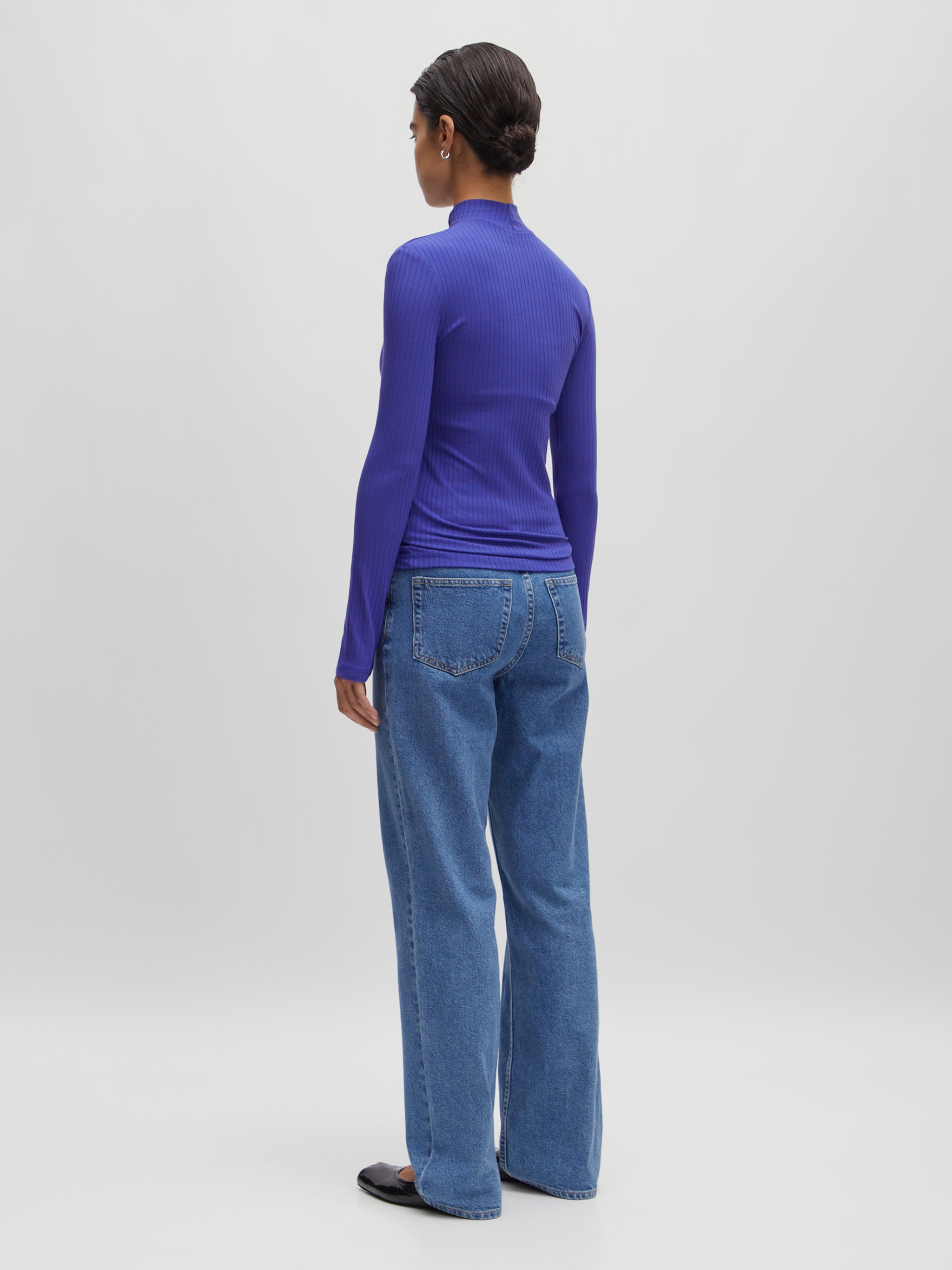 EDITED Producten Shirt 'Manon' Blauw