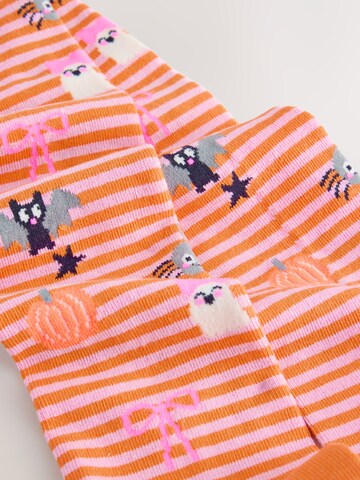 Next Panty's 'Halloween' in Roze