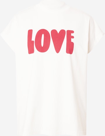 Tricou 'LOVE VOLTA' de la Thinking MU pe alb: față