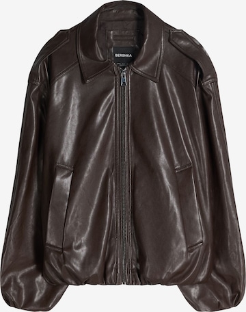 Bershka Välikausitakki värissä ruskea: etupuoli