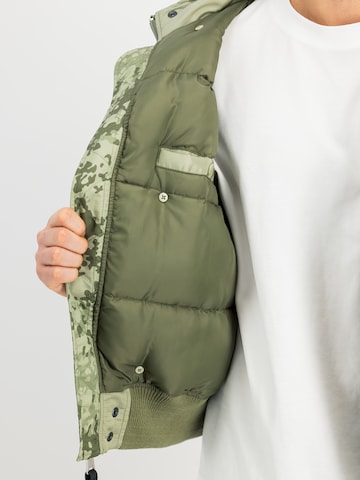 ALPHA INDUSTRIES Tussenjas in Groen