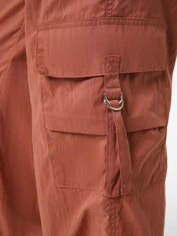 Regular Pantalon cargo Ipuri en marron