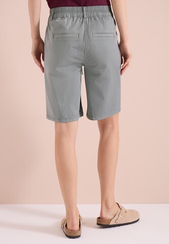 CECIL Regular Hose in Grau