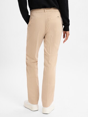 BRAX Regular Broek 'Maron' in Beige