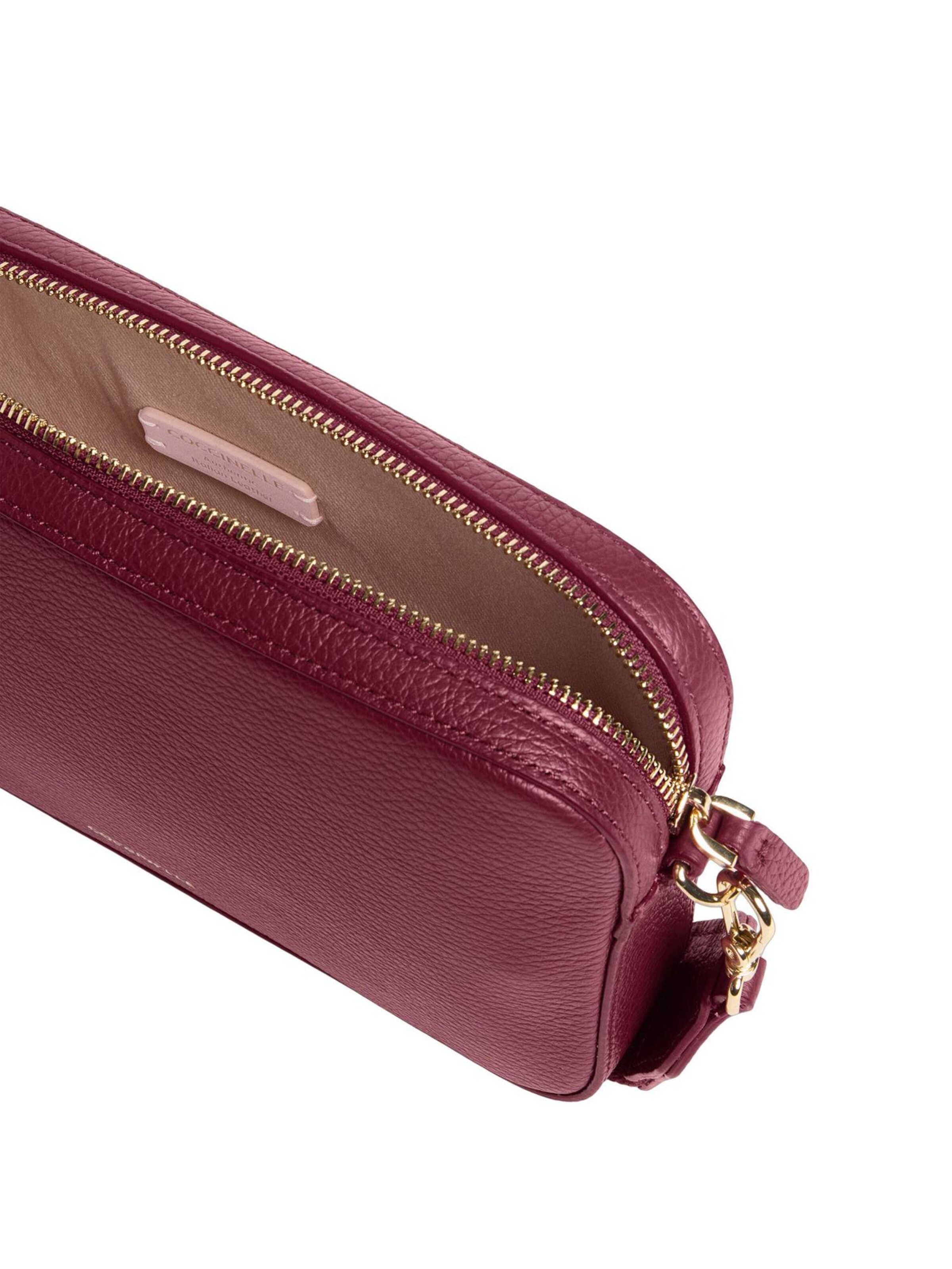 Coccinelle - Bolso de hombro 'TEBE' en rojo