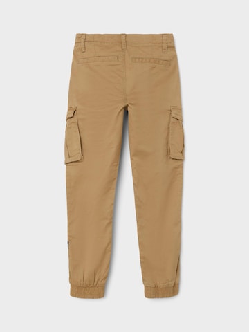 Tapered Pantaloni 'Bamgo' di NAME IT in marrone