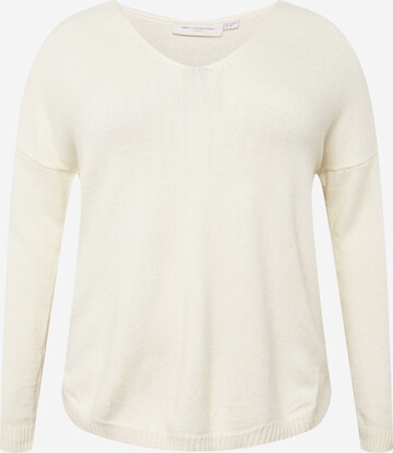 Pull-over 'MARGARETA' ONLY Carmakoma en blanc : devant