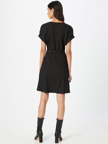 Robe 'Enie' ABOUT YOU en noir